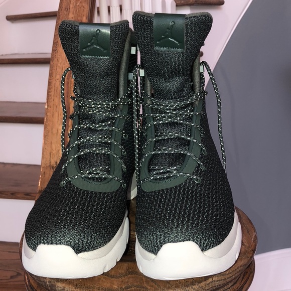 jordan future boots green